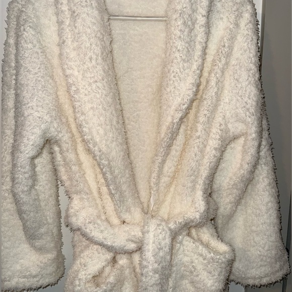 Cozy White Fleece Robe - Picture 2 of 3